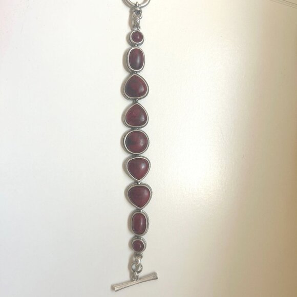 Lucky Brand Dark Red Women's Distressed Silvertone toggle bracelet Boho style - Picture 3 of 8
